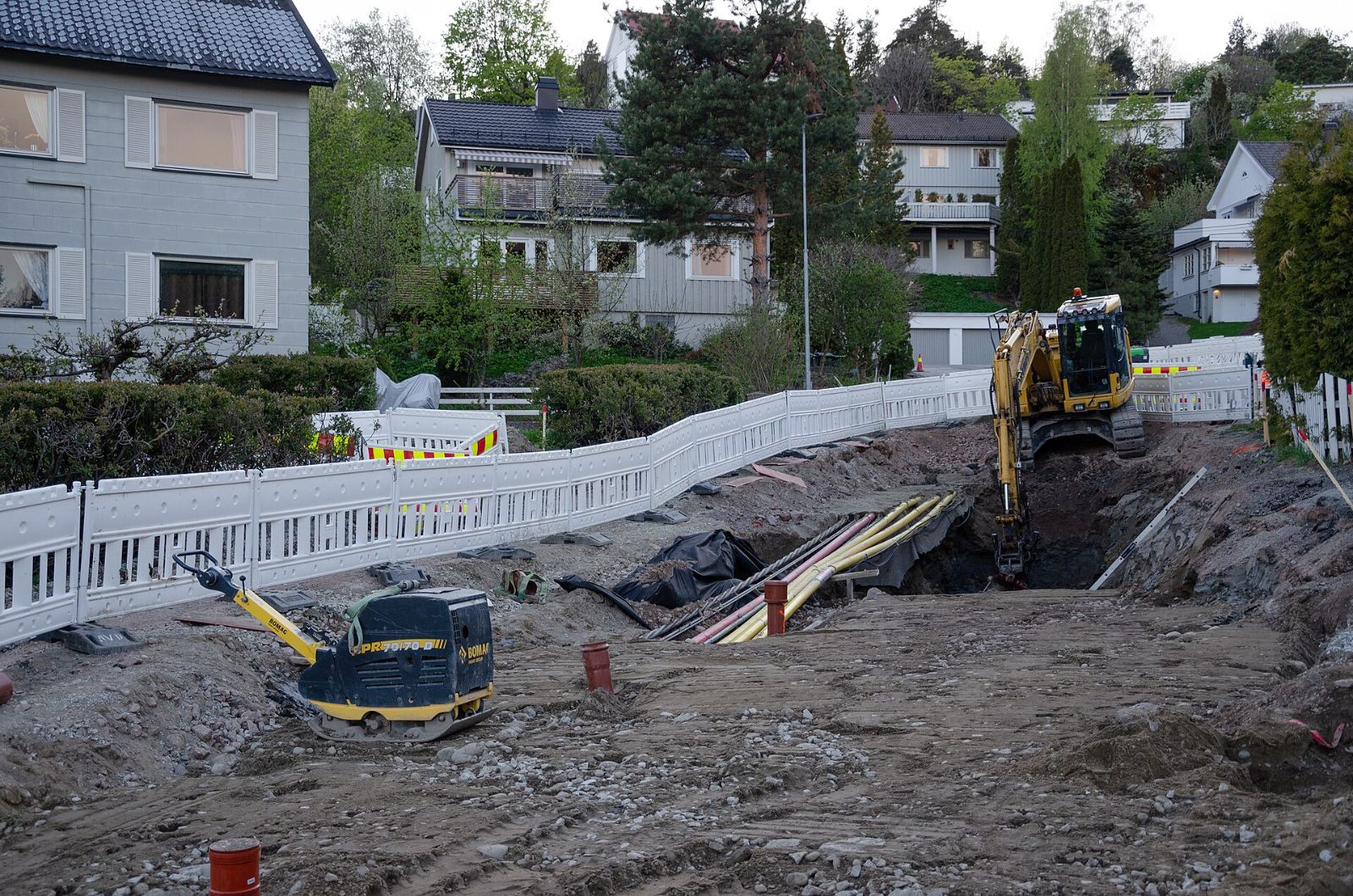 ferdig utgravd tomt med såle
